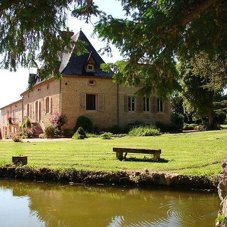 Bed and Breakfast Gentilhommiere De Collonges Prisse Экстерьер фото
