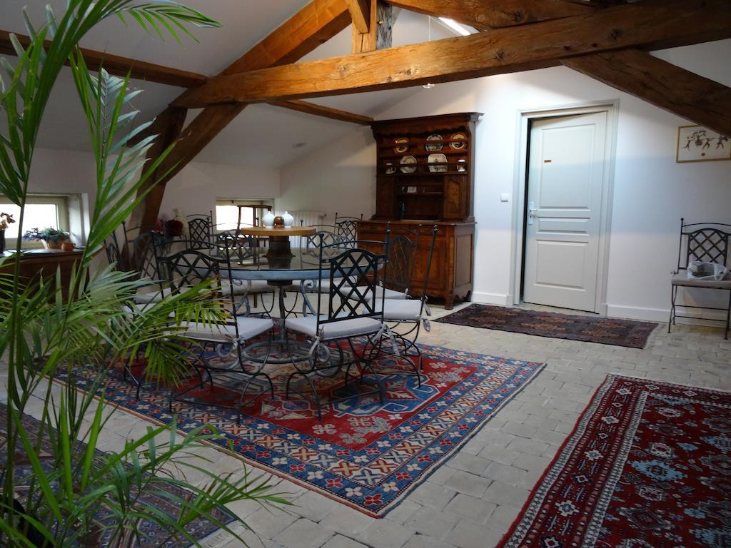 Bed and Breakfast Gentilhommiere De Collonges Prisse Экстерьер фото